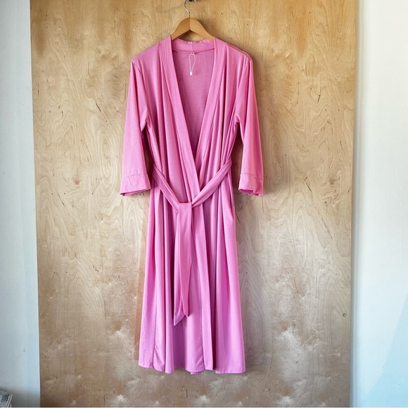 Other - Pink Jersey Robe with Sewn Tie Waistband in Size Large